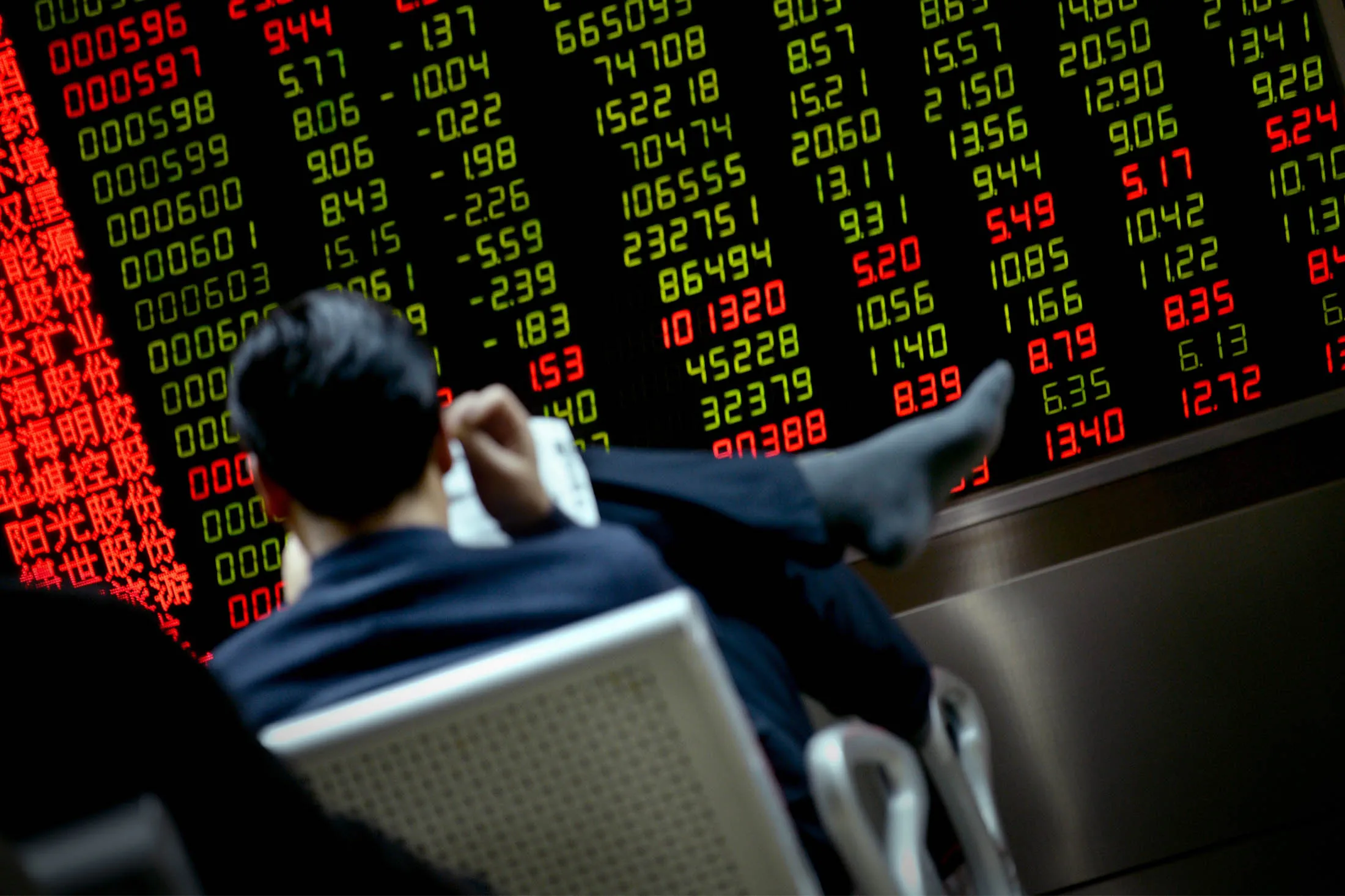 CHINA-ECONOMY-STOCKS