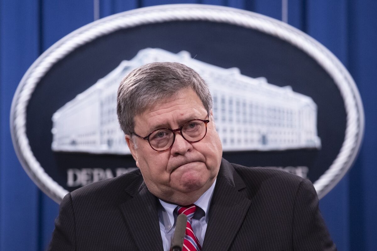 Trump calls for special counsel in the election on Barr’s last day