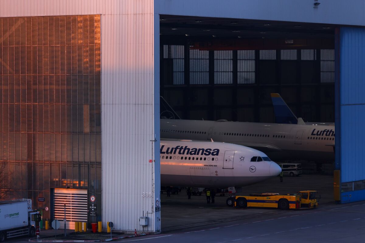 Lufthansa Taps Convertibles Market for €600 Million Refinancing