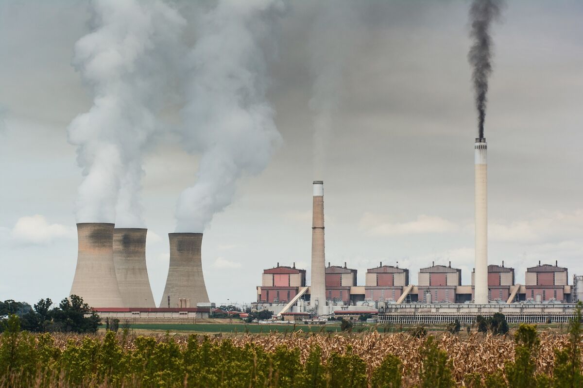 bloomberg.com - Paul Burkhardt - South Africa Set to Run Coal Stations Longer as Gas Projects Lag