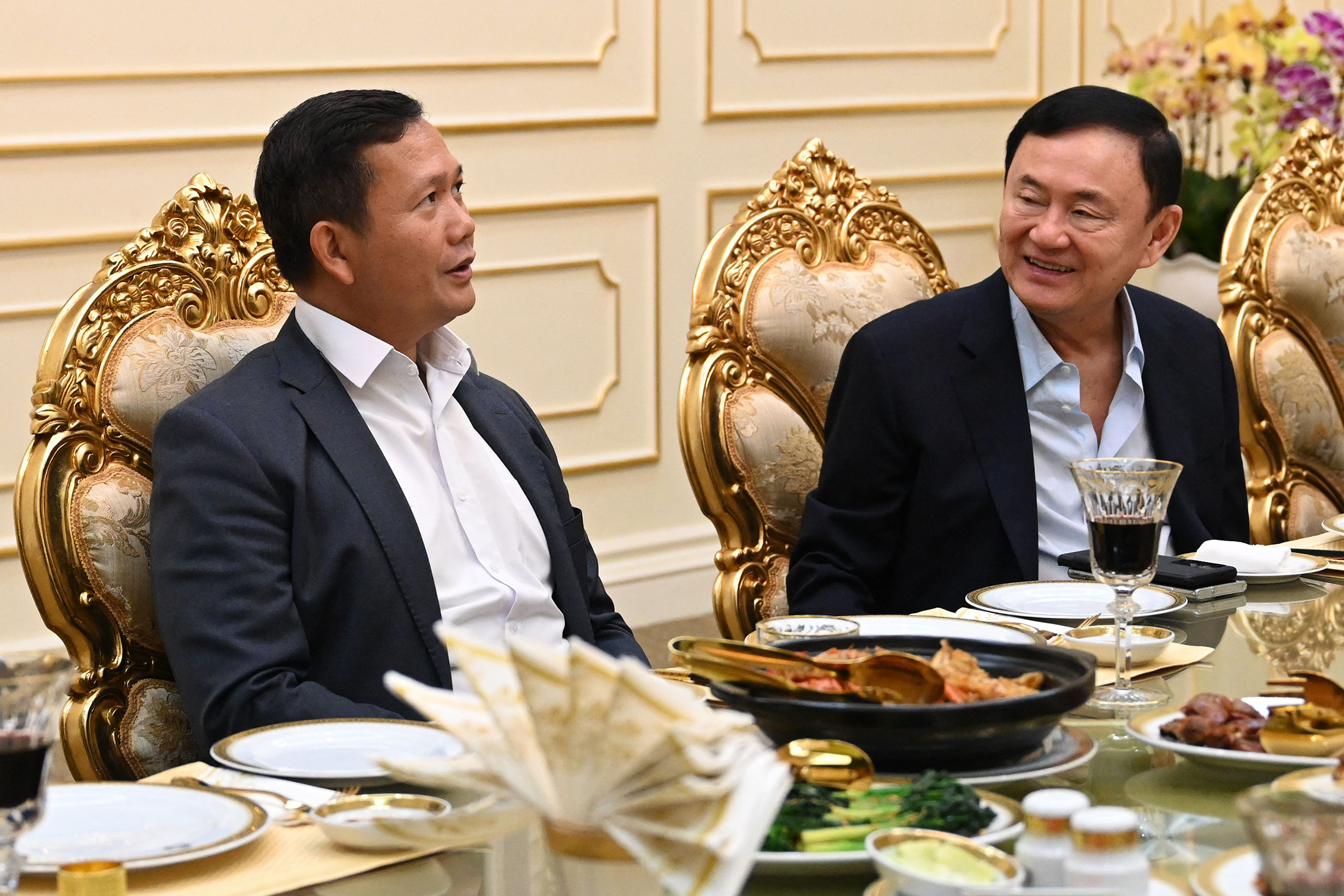 Former Thai Leader Thaksin To Return From Exile As PM Vote Looms ...