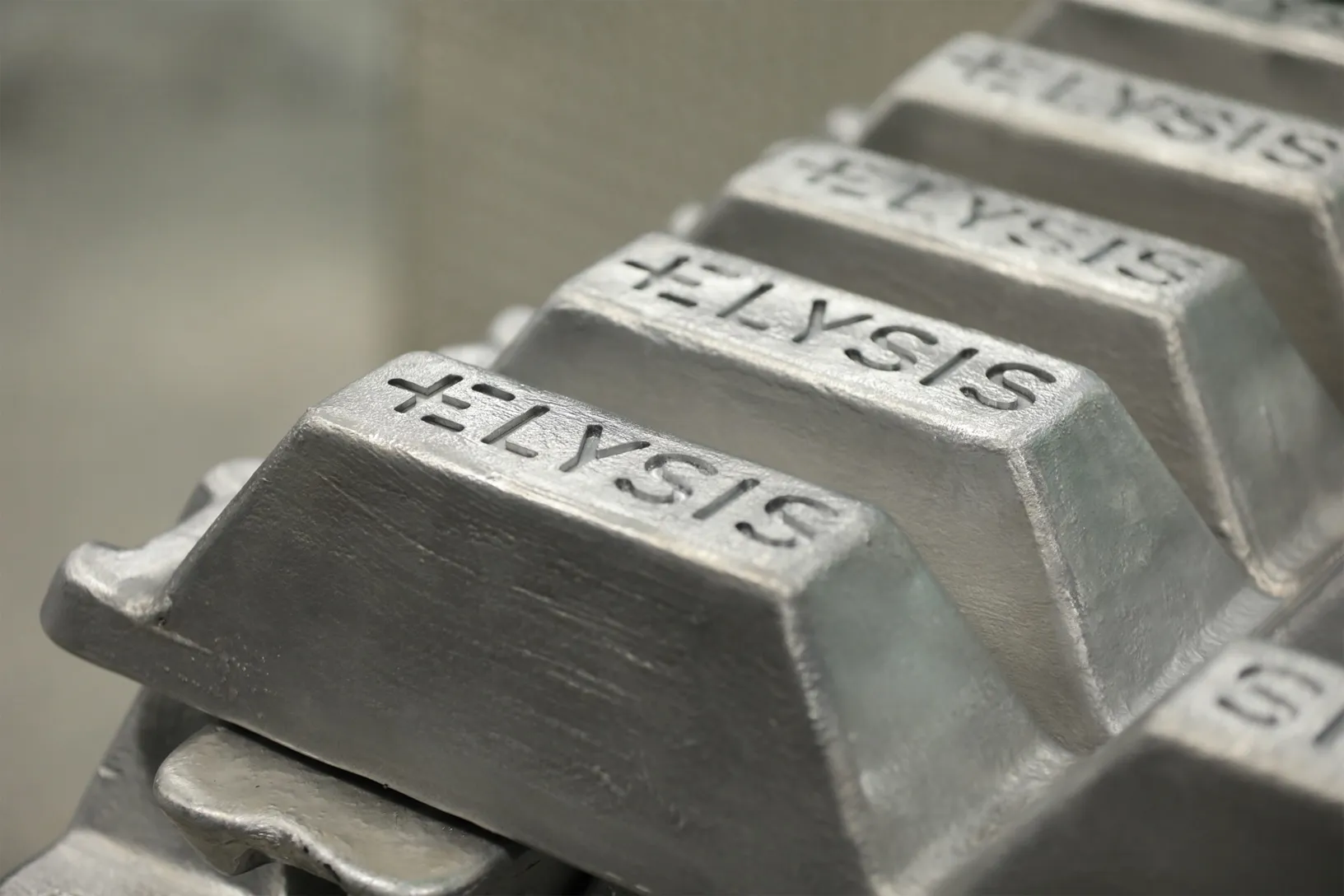 Elysis aluminum
