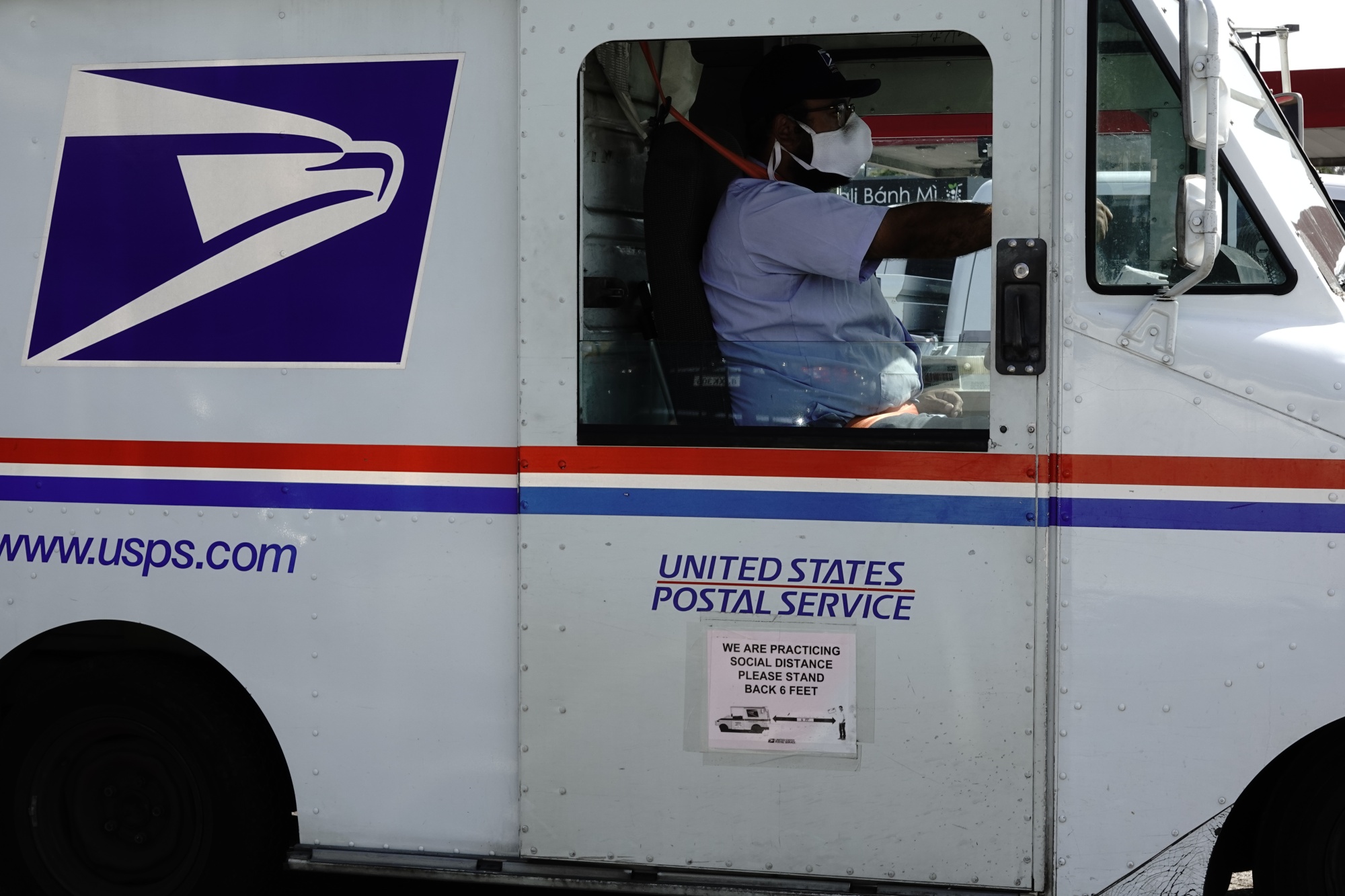 USPS Ordered to Restore Sorting Machines for Election Mail Bloomberg