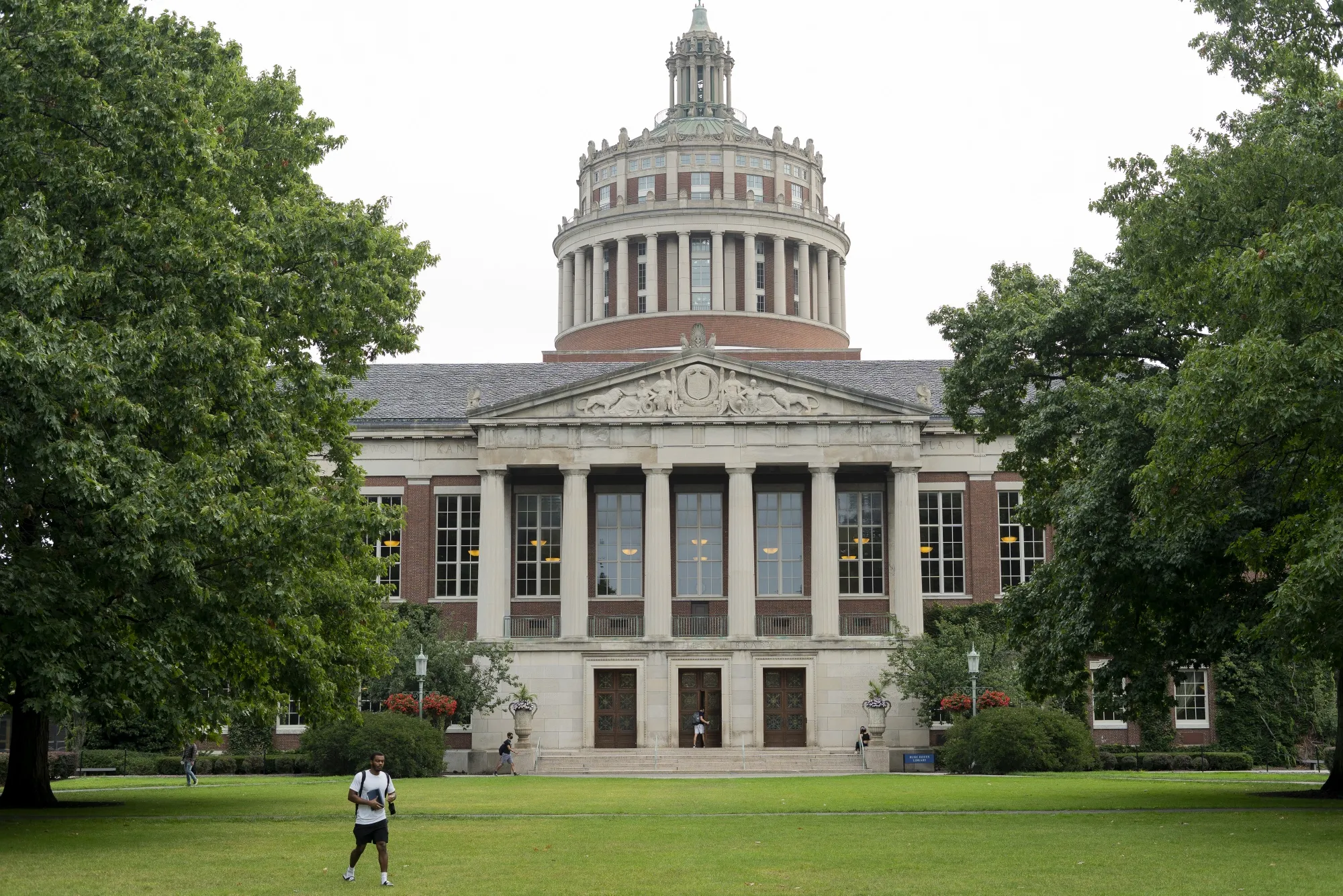Endowment executives at the University of Rochester are among those who created a database of women and minority investment managers.