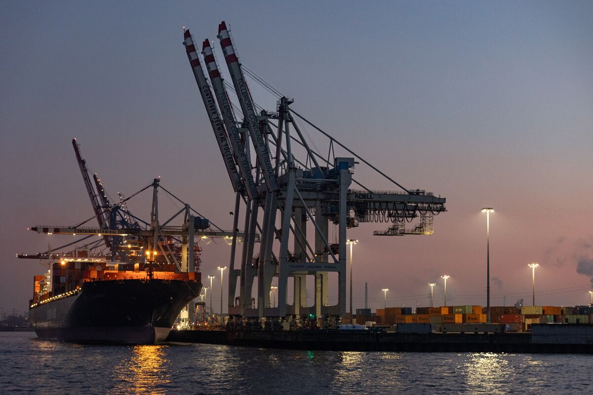 bloomberg.com - Brendan Murray - EU's Top Economies Push for Tougher Stance on China Trade Risks