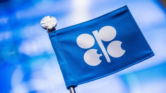 OPEC+ Sticks to Small Supply Hike as EU Eyes Russia Oil Ban