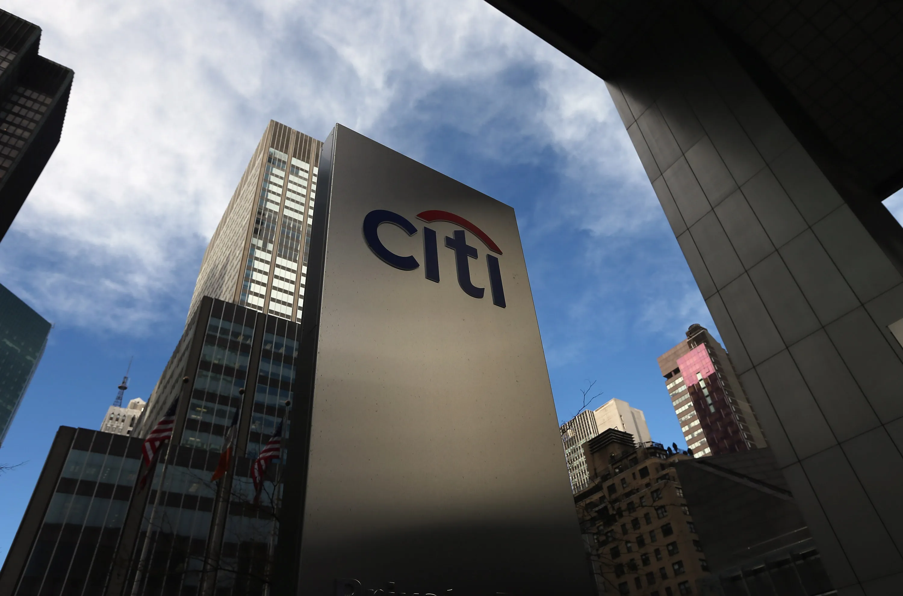 Citigroup Copy-Paste Error Almost Sent $6 Billion to Wealth Account -  Bloomberg