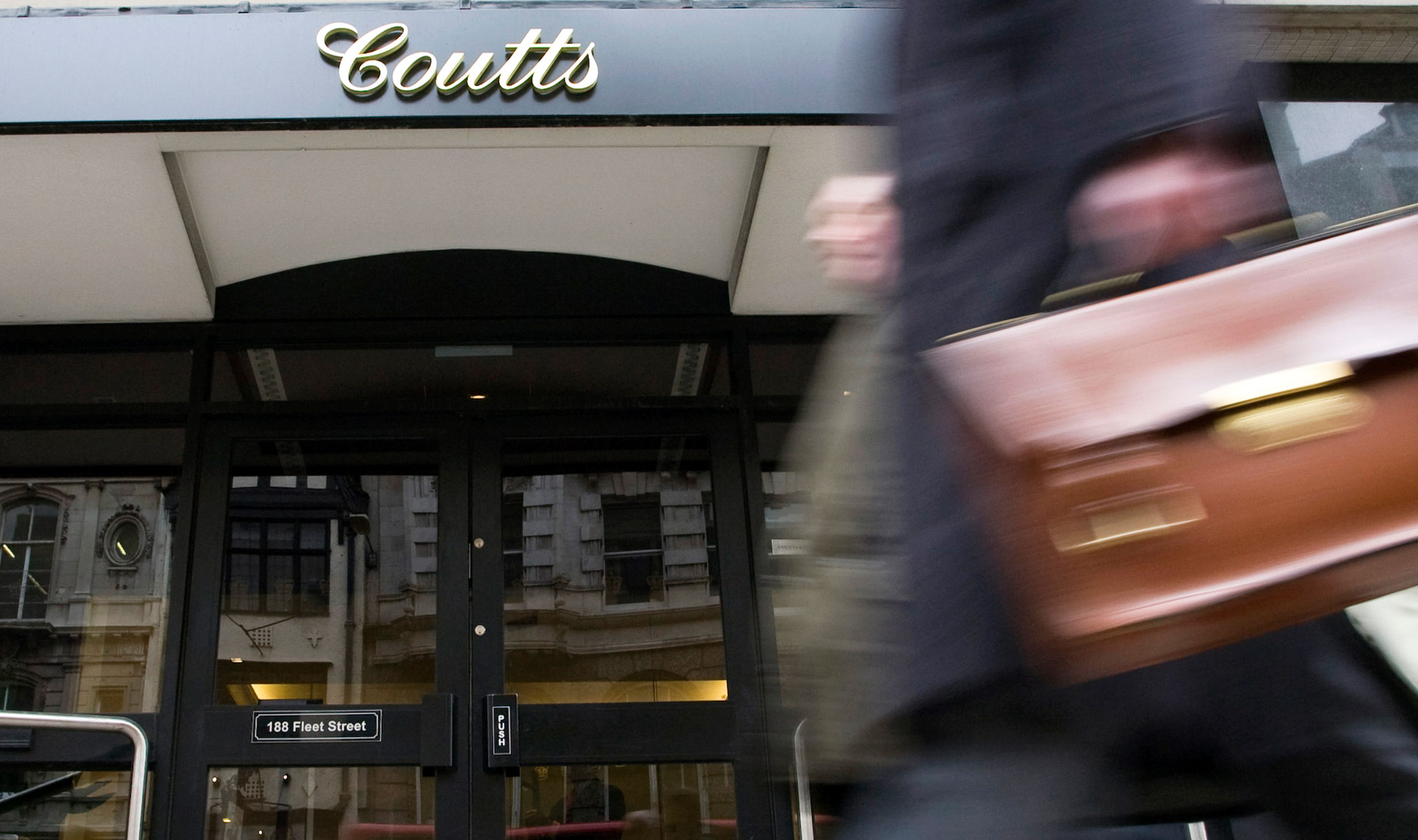 RBS Curtails SelfRule at Queen’s Bank Coutts With Referral Plan