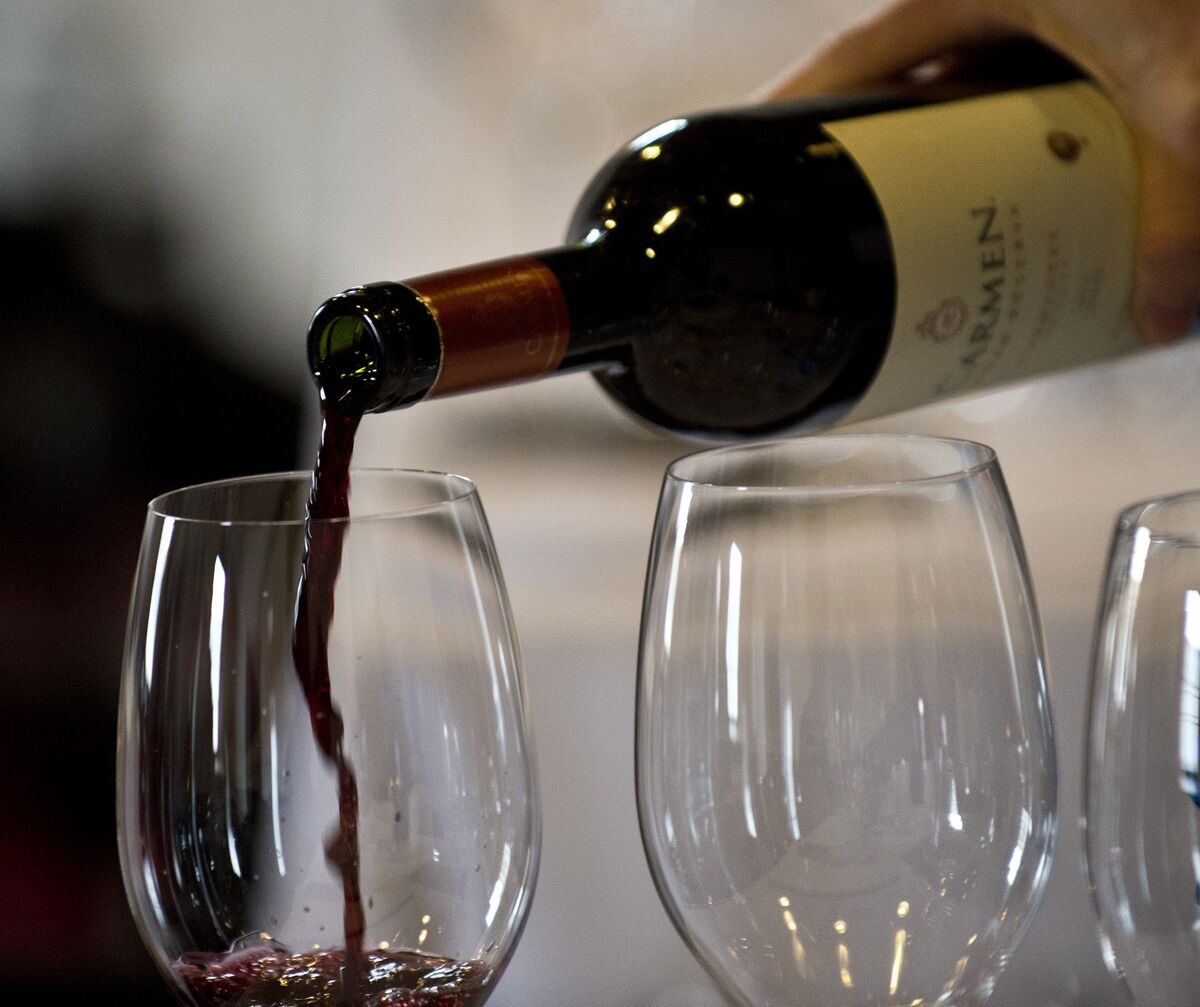 Chilean Wine Is About to Get More Expensive - Bloomberg