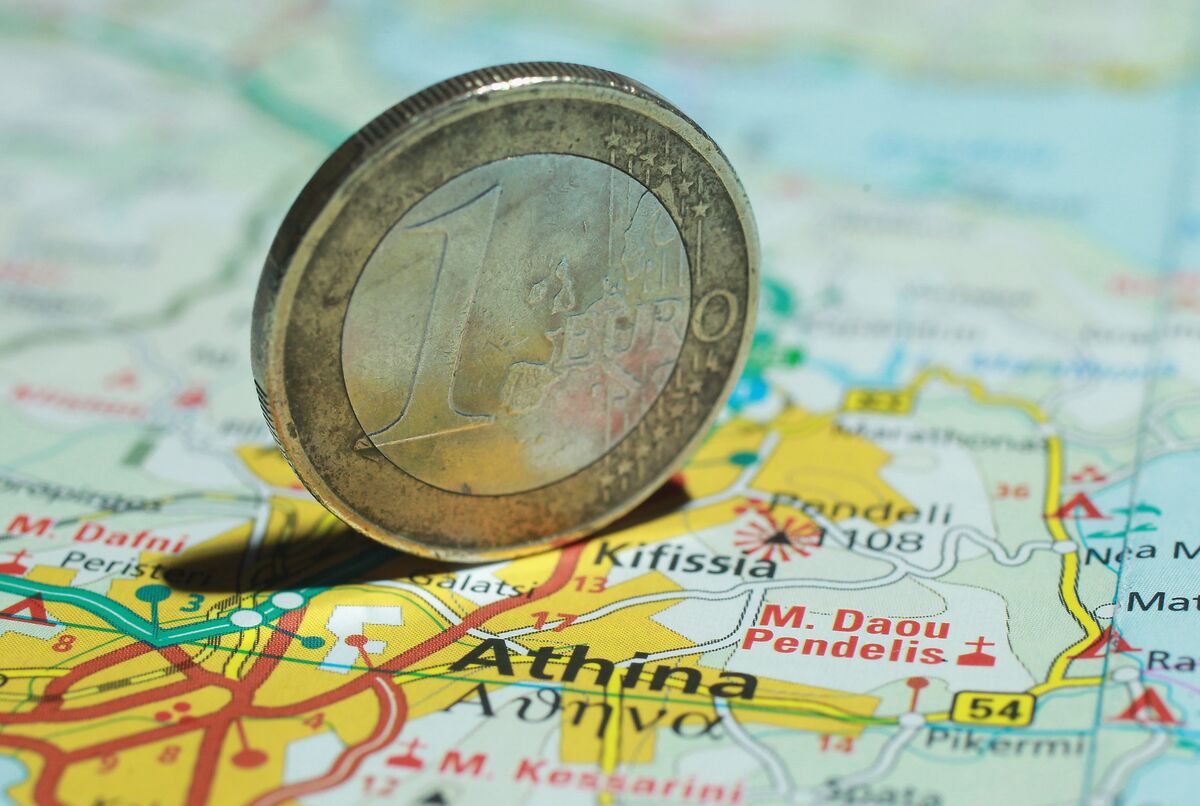 bloomberg.com - Paul J. Davies - No, Tax Isn't Driving UK Billionaires to Athens