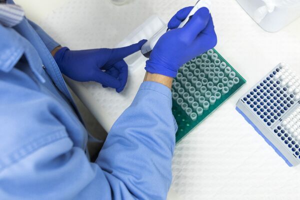 virus testing biotech