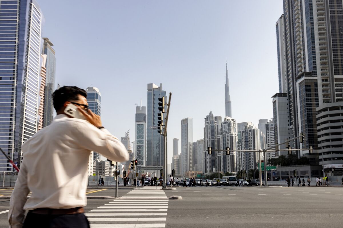 Waving Goodbye to a Major Source of Global Capital