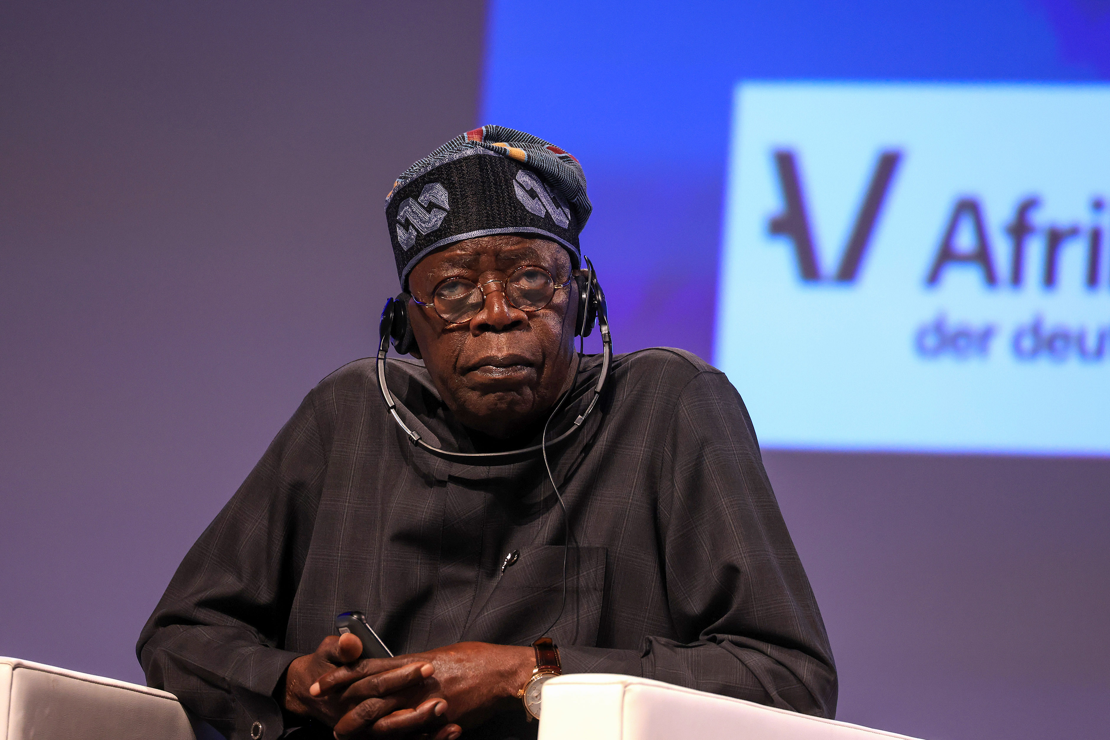 Nigeria's Bola Tinubu Asks Senate to Boost Spending by $3.8 Billion -  Bloomberg