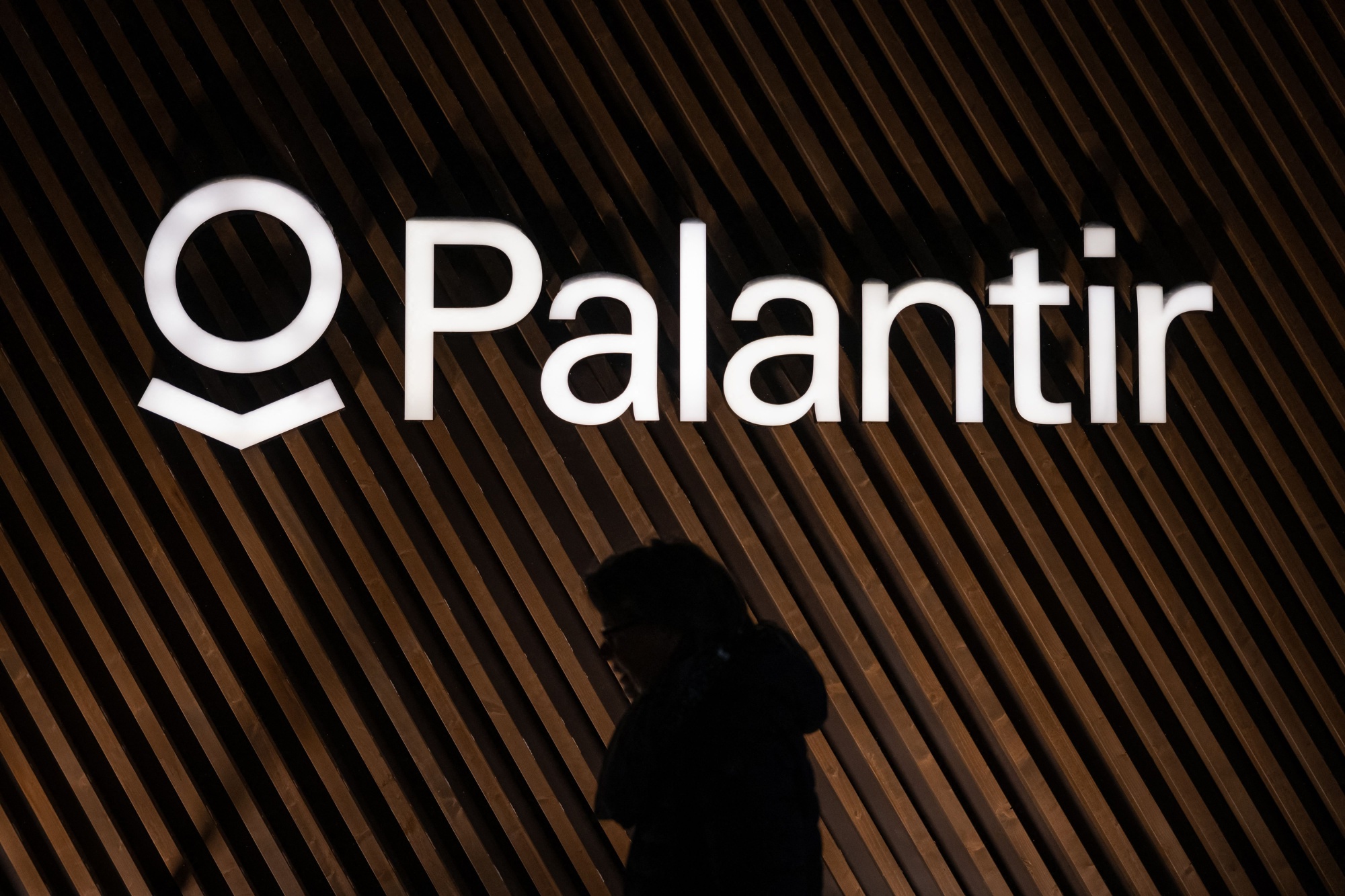 Palantir So Reagiert Die Politik Auf Die Sorge Vor Missbrauch - 9j95php