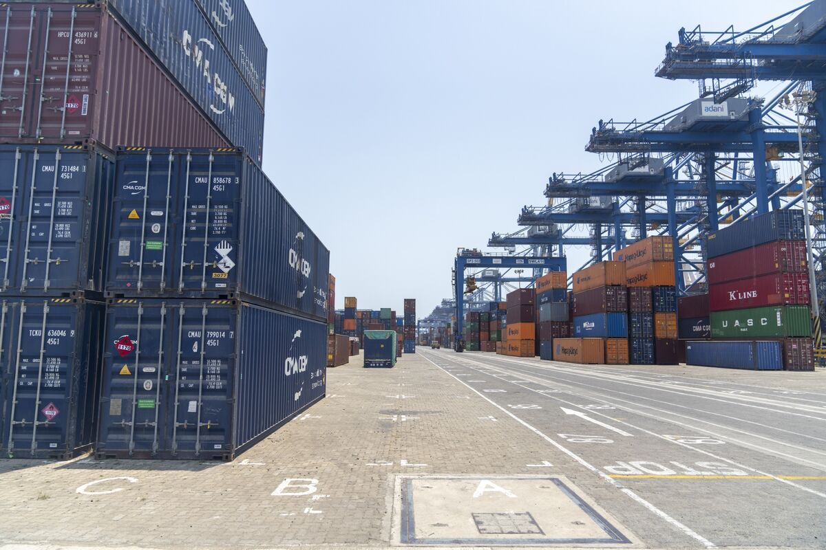 assets.bwbx.io image