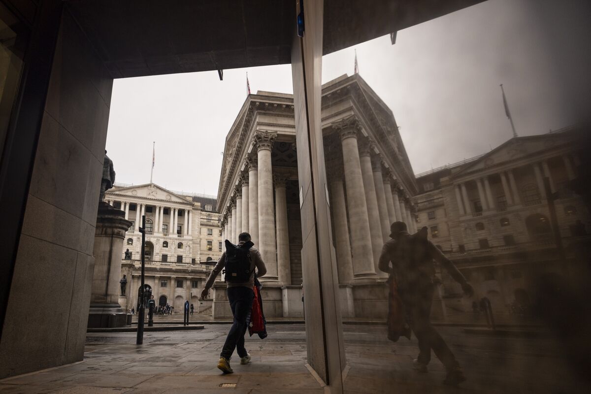 Market Turmoil Sends City of London Workers Back to the Office - Bloomberg