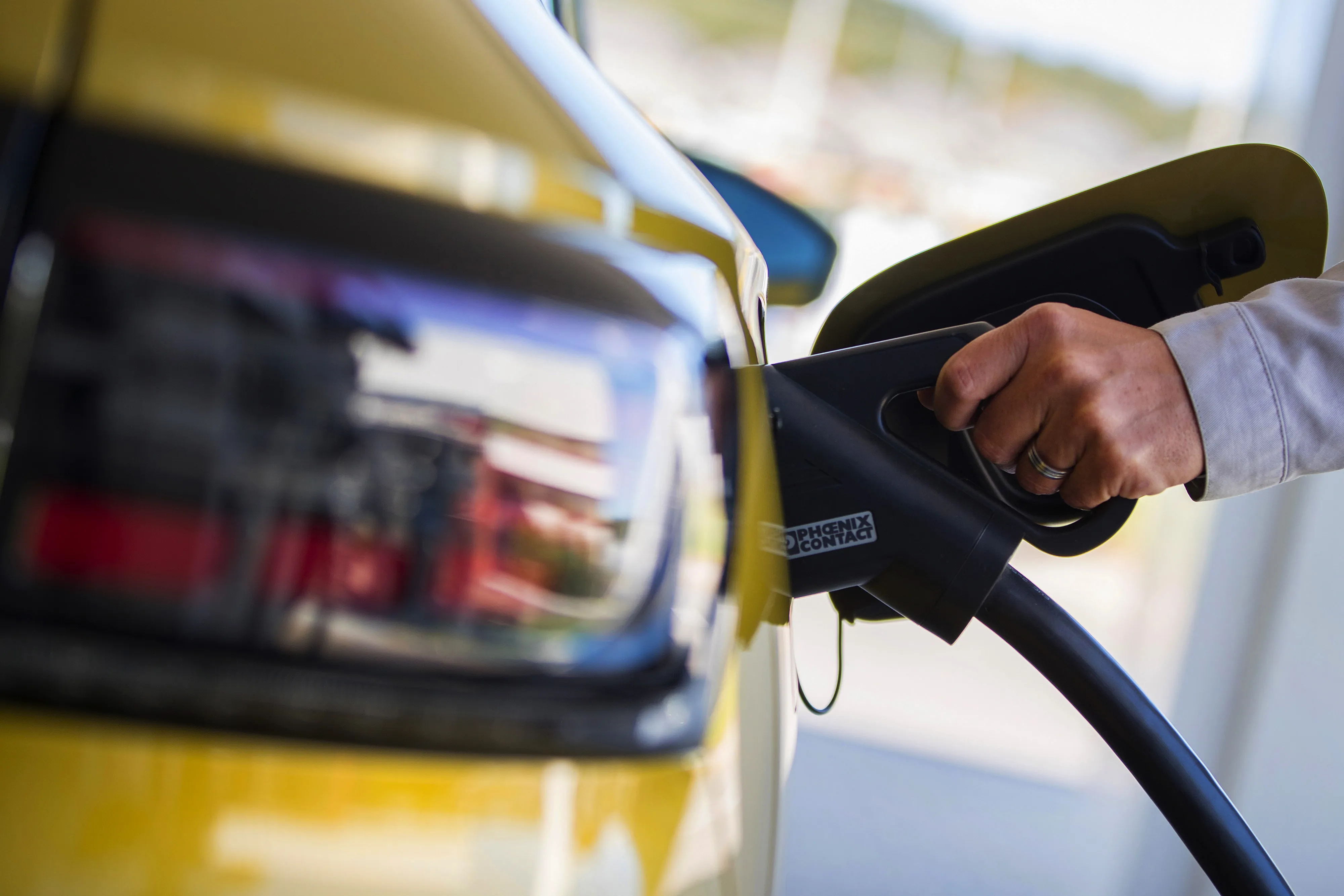 Scholz’s ruling coalition last year abolished some purchase incentives for electric vehicles.