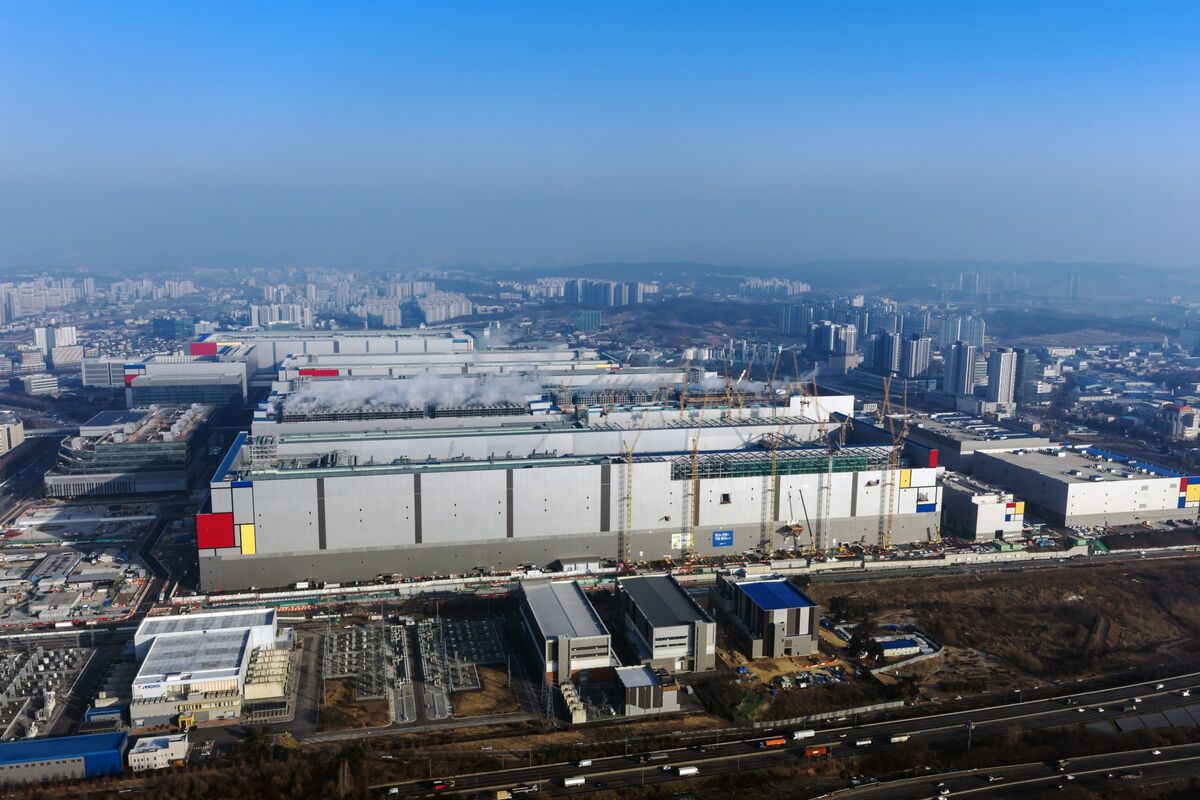 South Korea to Unveil Spending Plan to Cement Status as Tech Powerhouse