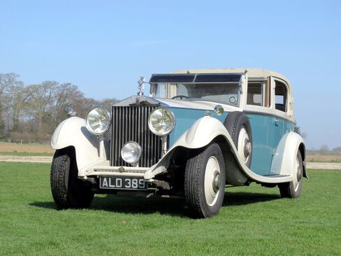 A key feature of the car’s design is the wraparound rear window treatment popular on the ‘Maharaja cars’ historically used for hunting tigers.