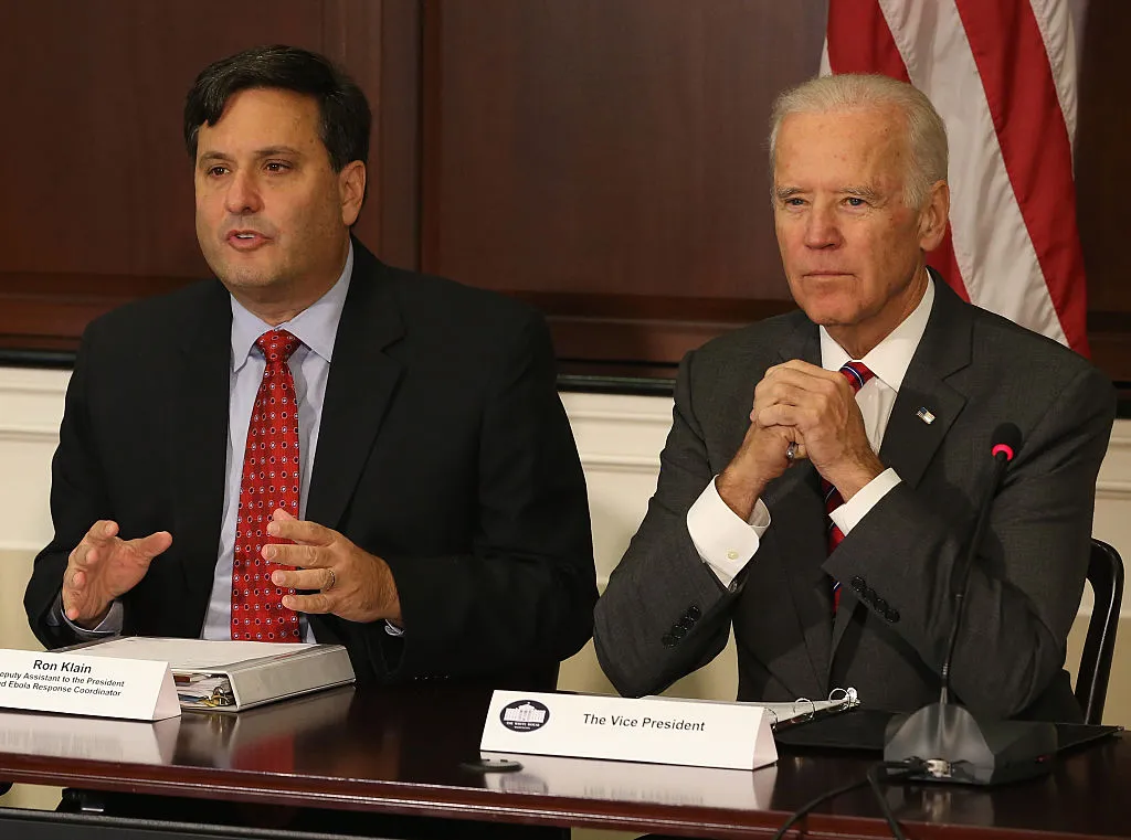 Ron Klain and Joe&nbsp;Biden&nbsp;during the Ebola pandemic.