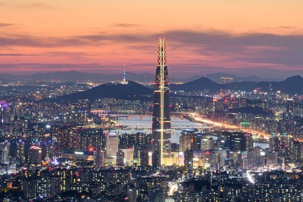The Seoul skyline.