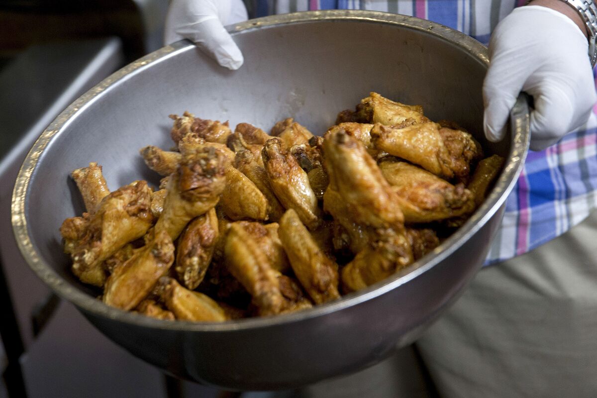 Cheap Chicken Wings Are Here To Stay Bloomberg   1200x800 