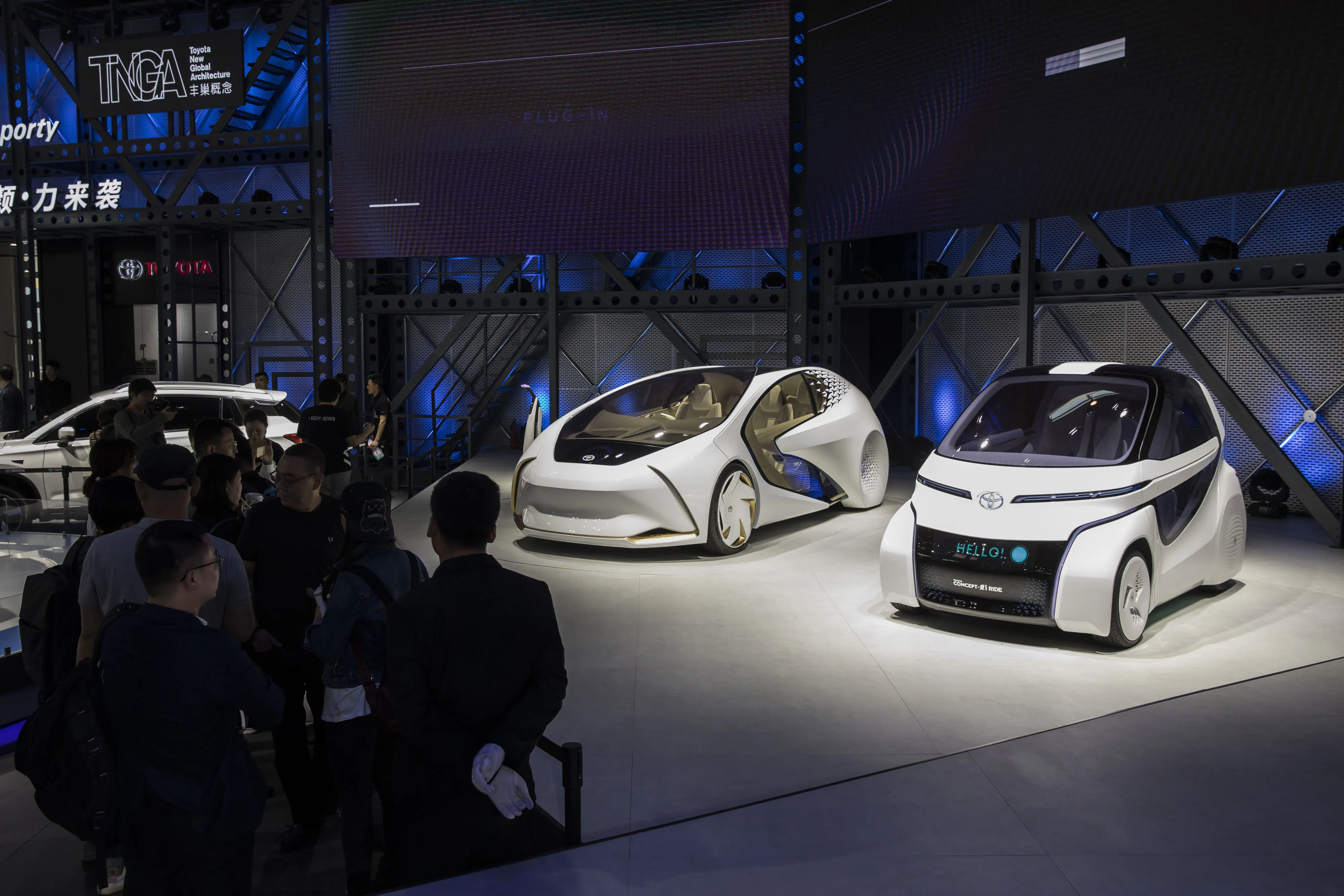 Toyota has agreed to hand its Prius technology over to Beijing.