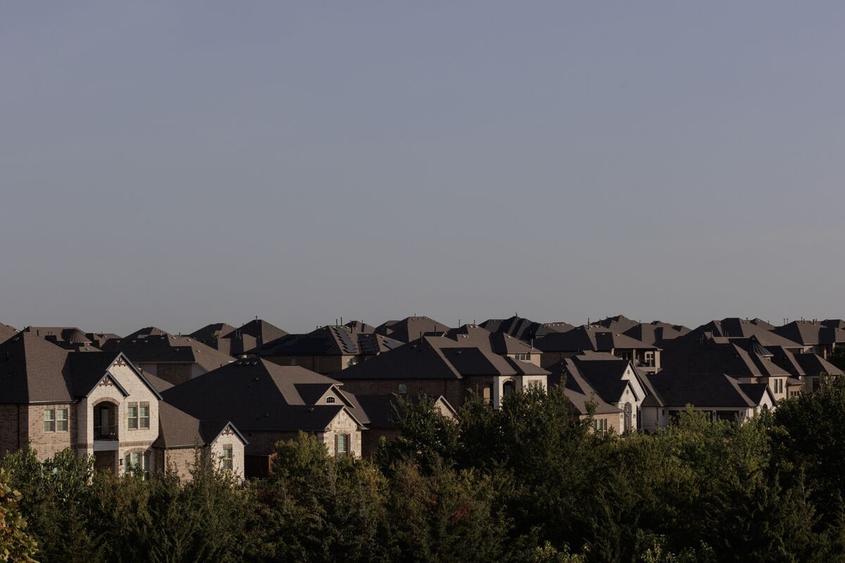 Ellington Fund Mints 24 Return With Residential Mortgage Bet Bloomberg