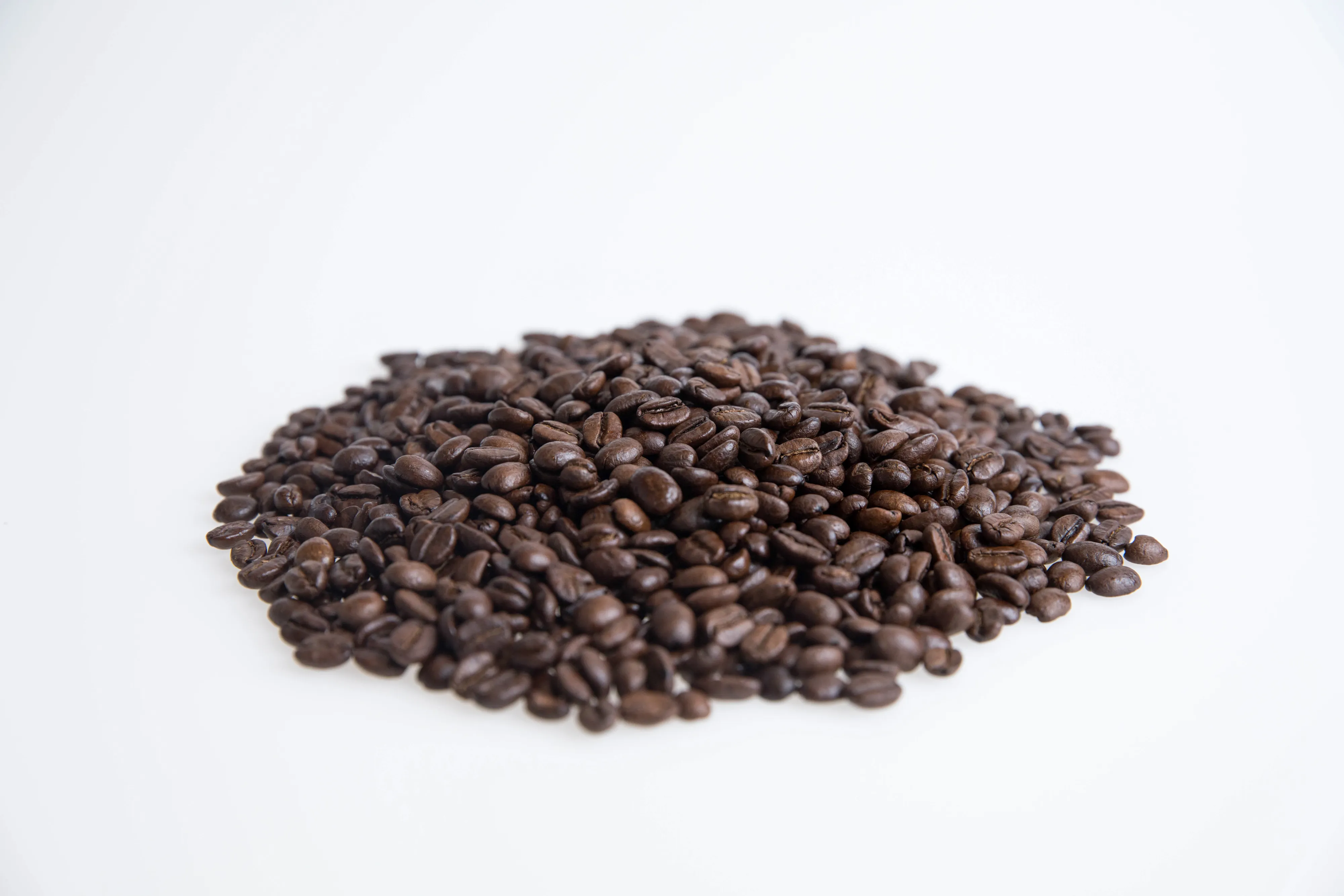 Roasted coffee beans