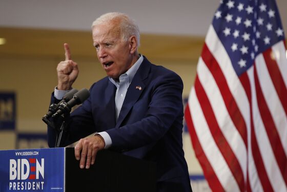 Biden and Trump Escalate Taunts in Preview of 2020 Iowa Battle