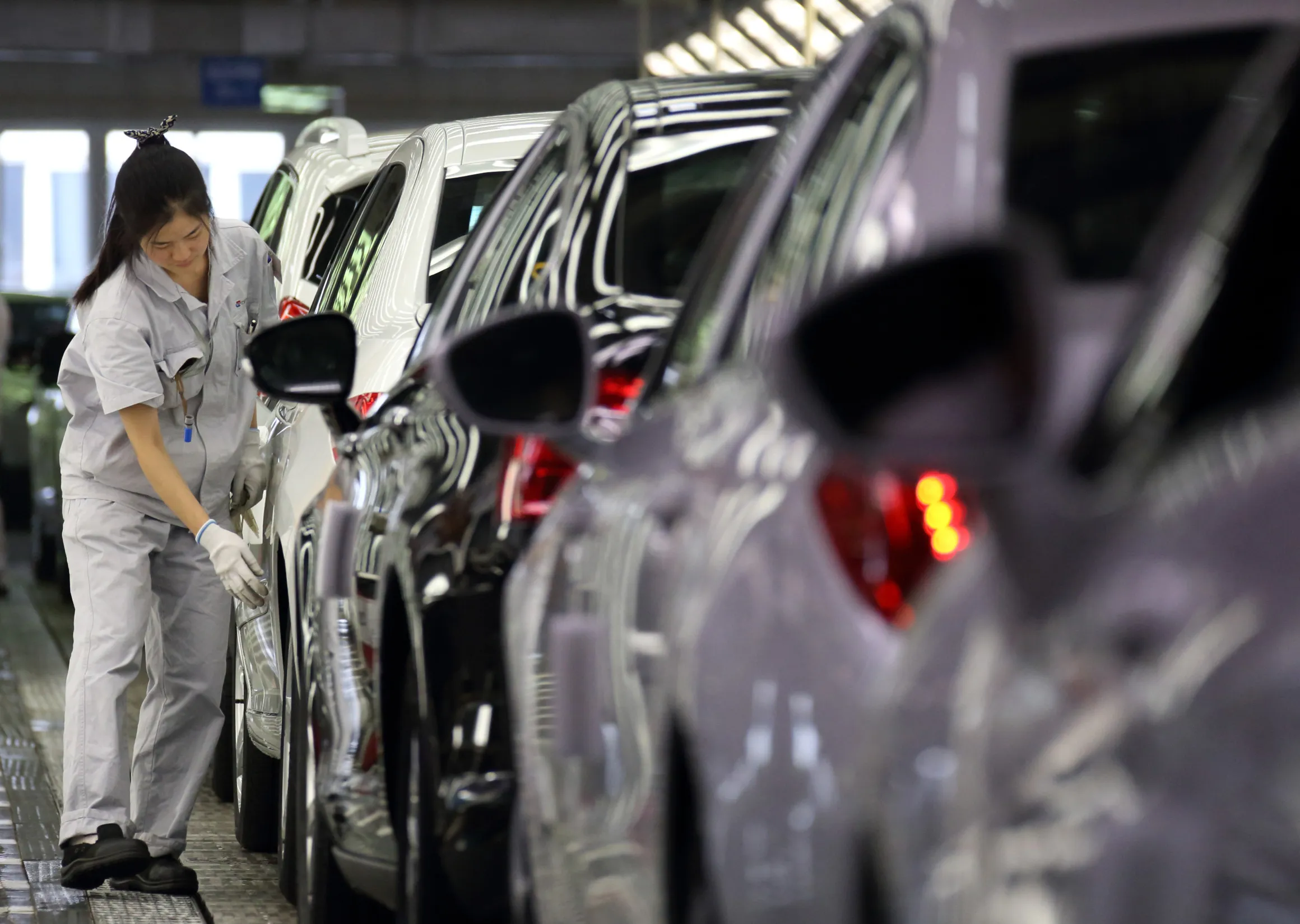 Bringing private investment into state-owned automakers such as China FAW Group Corp. and Dongfeng Motor Corp. would be in line with the so-called "mixed-ownership reform."