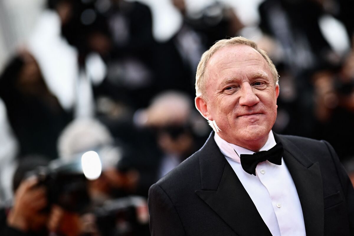 Pinault to Buy Majority Stake in Talent Agent CAA - Bloomberg