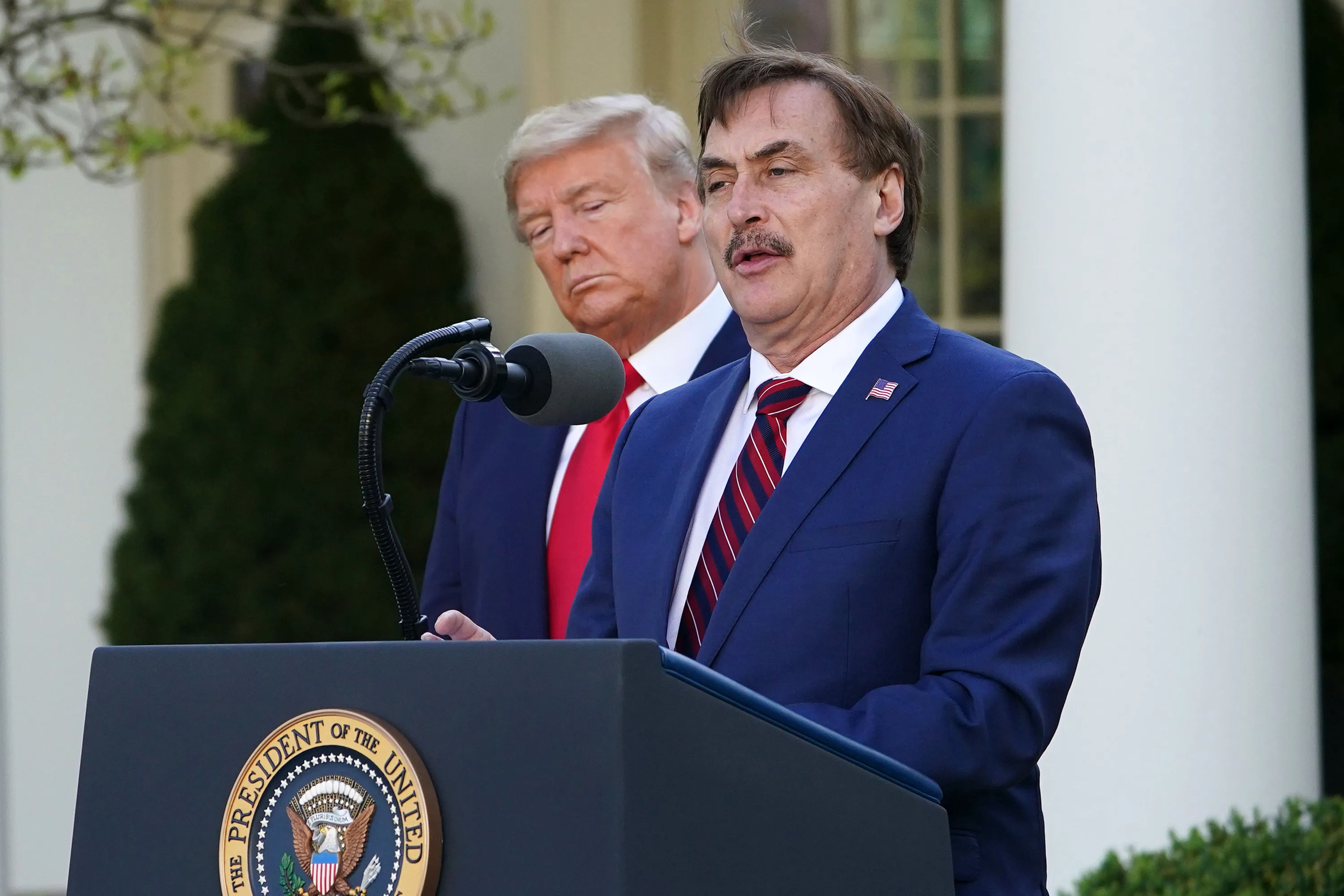 Trump Taps Mike Lindell of My Pillow to Talk 2020 Campaign Ads Bloomberg