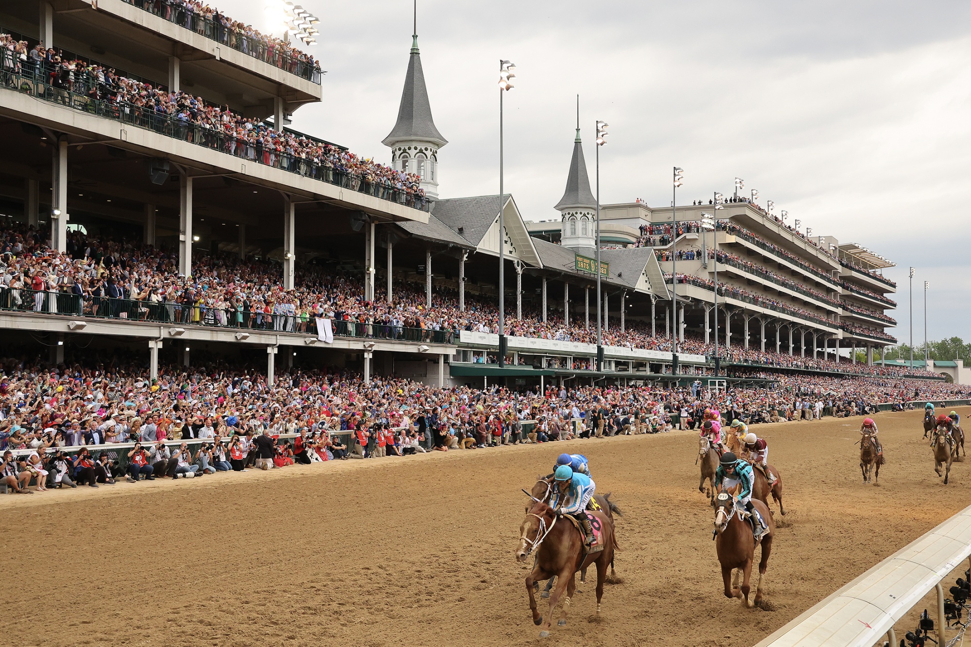 Churchill Downs (CHDN) Looks for Revenue Beyond Kentucky Derby - Bloomberg