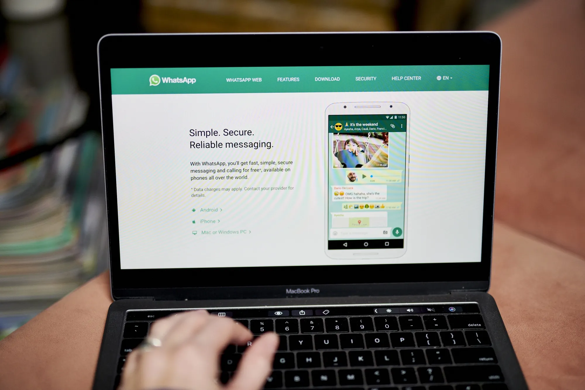 The&nbsp;WhatsApp website