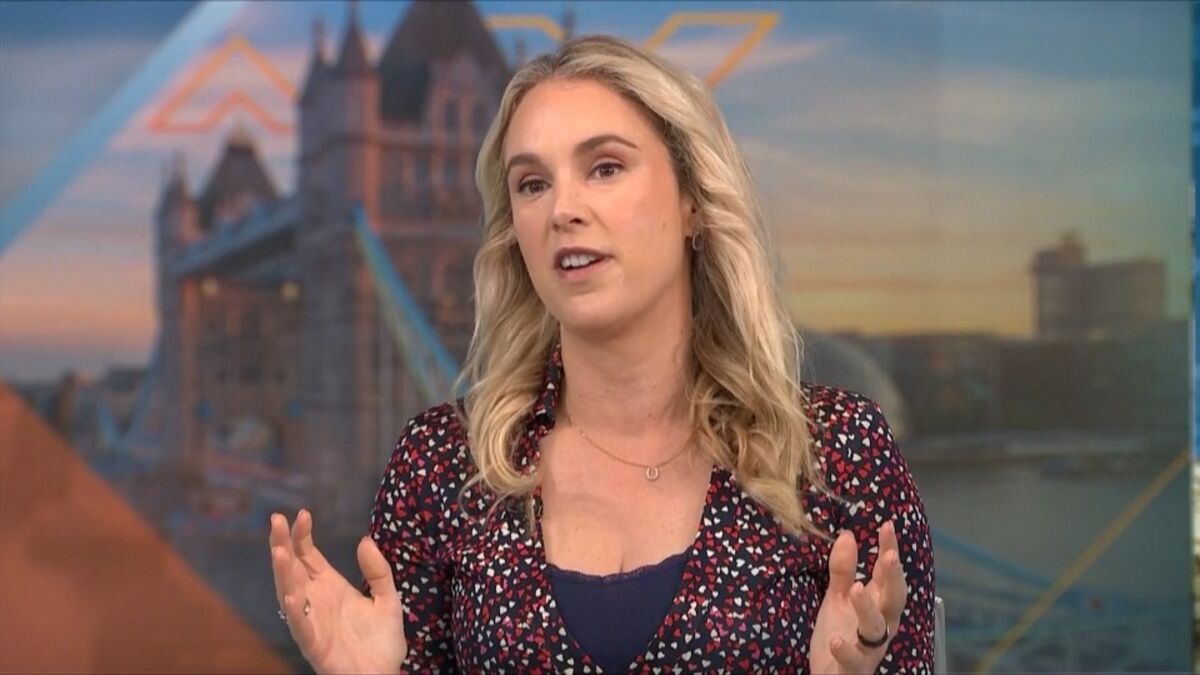 ⚫️ BLOOMBERG: Previsione di Lucy Baldwin: tagli ai tassi d'interesse della Fed favoriranno il mercato azionario nel 2024.