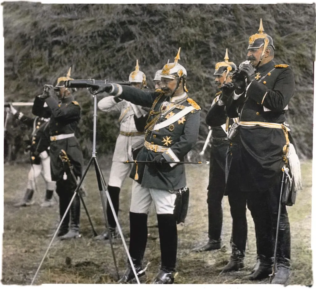 Kaiser Wilhelm II (center) points as he stands with staff officers, Berlin, 1907.&nbsp;