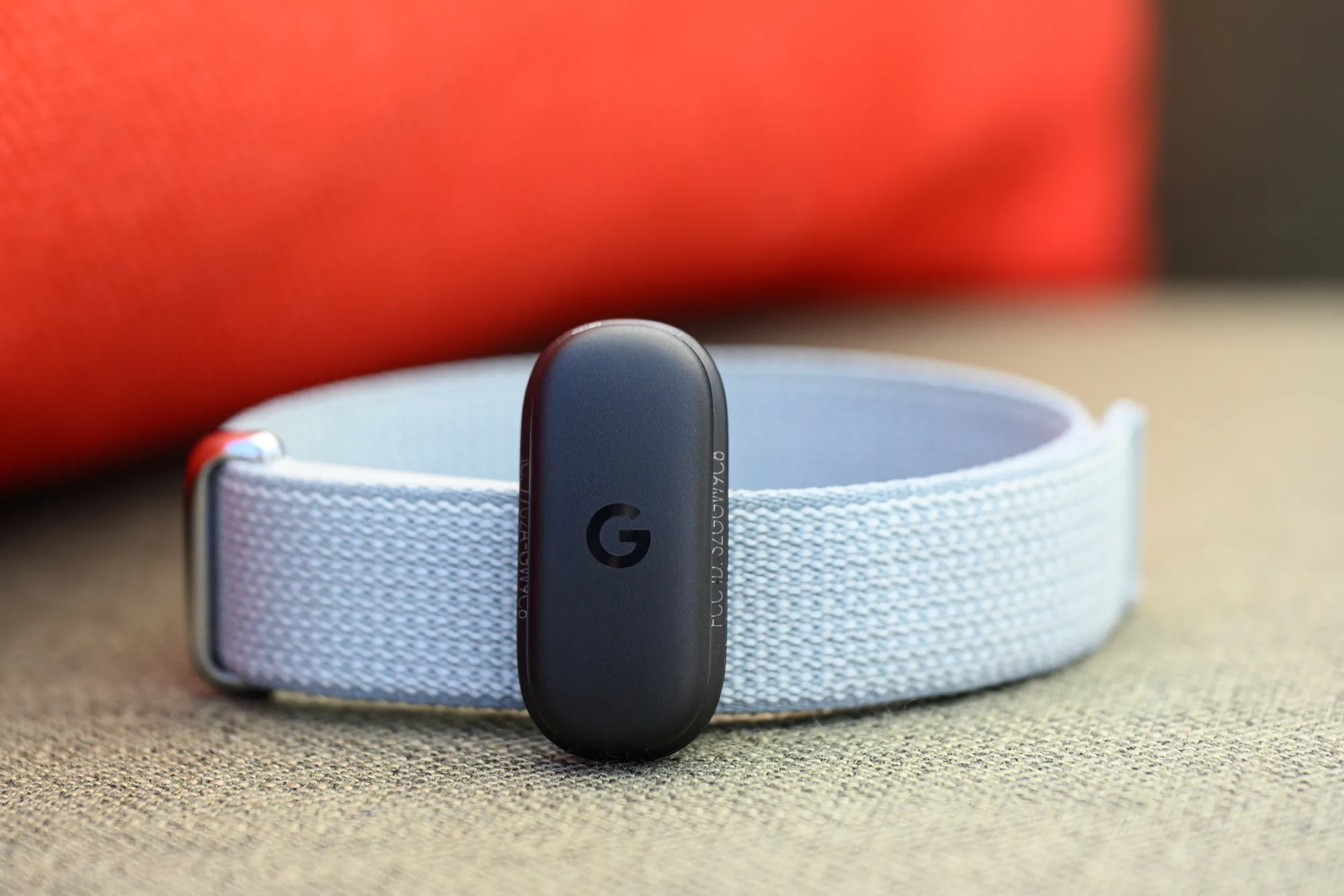 Google Fitbit Air Review: $100 Device With AI Health Coach 