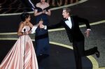 relates to 米アカデミー作品賞に韓国「パラサイト」-外国語映画で初めて