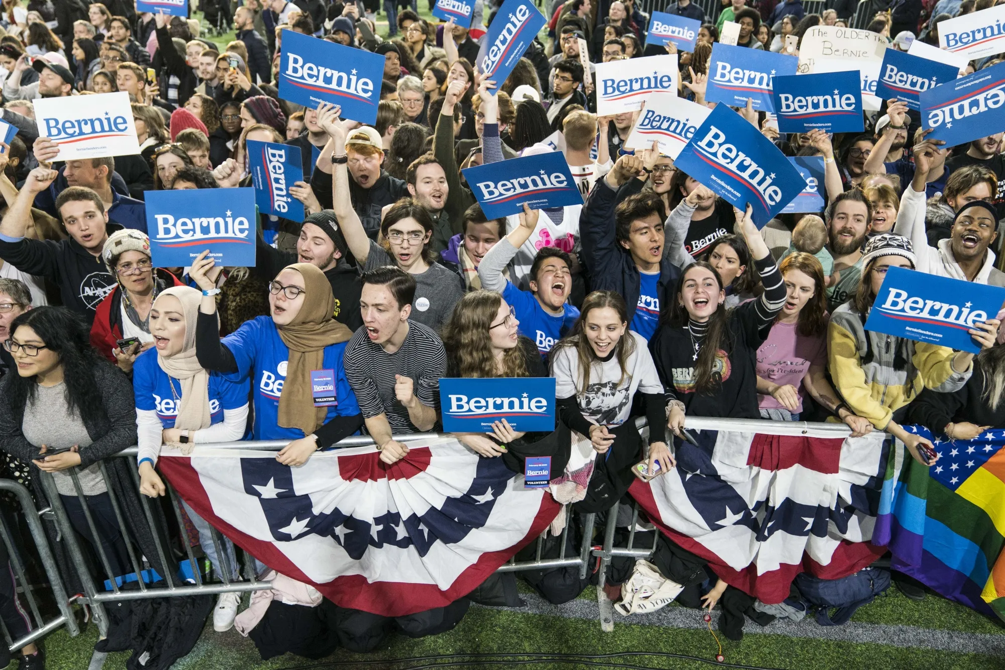 Supporters react during a campaign rally&nbsp;in Springfield, V.A., U.S., Feb. 29.&nbsp;