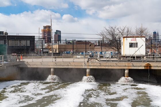 In Fatberg Fight, NYC Goes to War Against Flushable Wipes