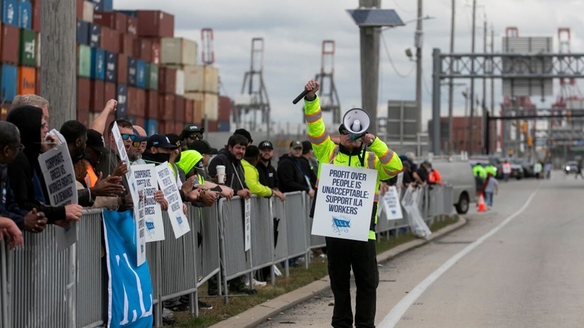 US Dockworker’s Strike: Measuring the Economic Cost