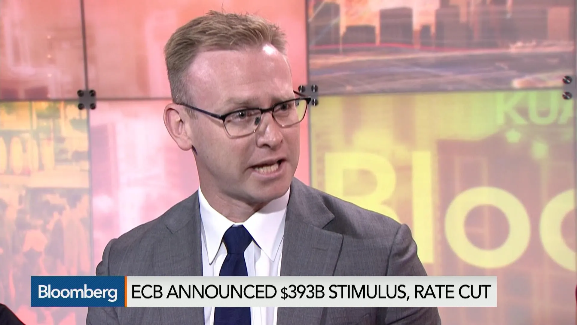 Watch Reading the Signs: Breaking Down Central Bank Moves - Bloomberg