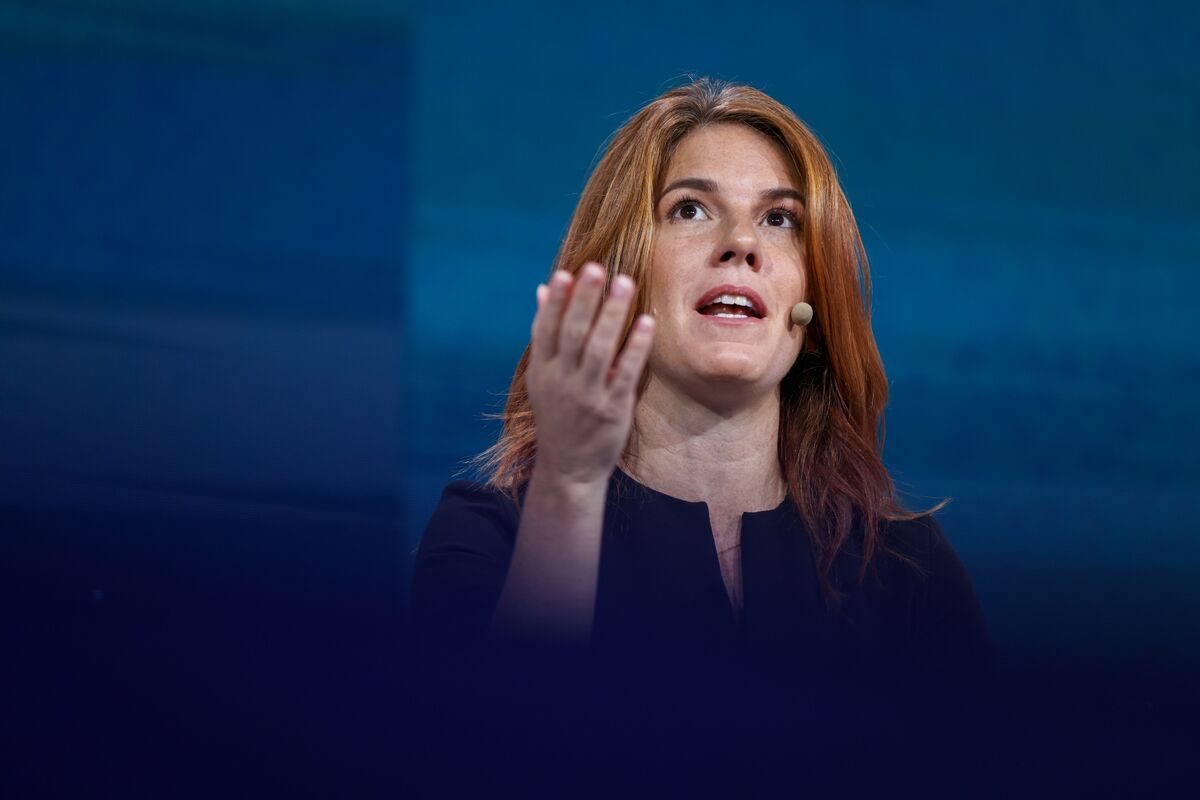 Crash Course: Women, Wall Street and Unfinished Business - Bloomberg