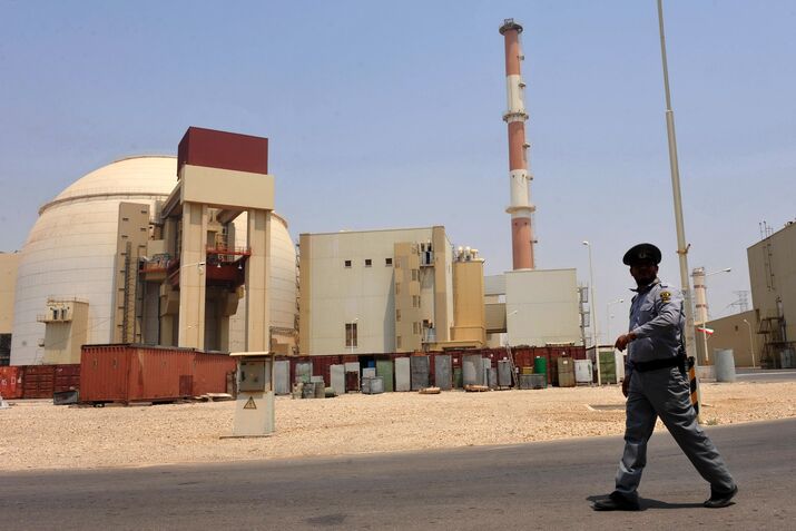 Iran Begins To Fuel The Country's First Nuclear Power Station
