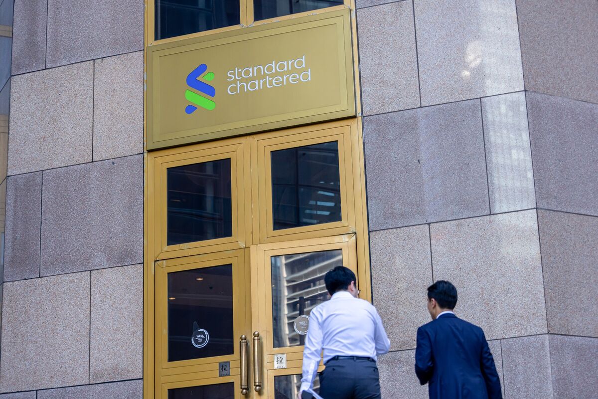 StanChart Unveils Fresh $1 Billion Buyback as Profit Beats