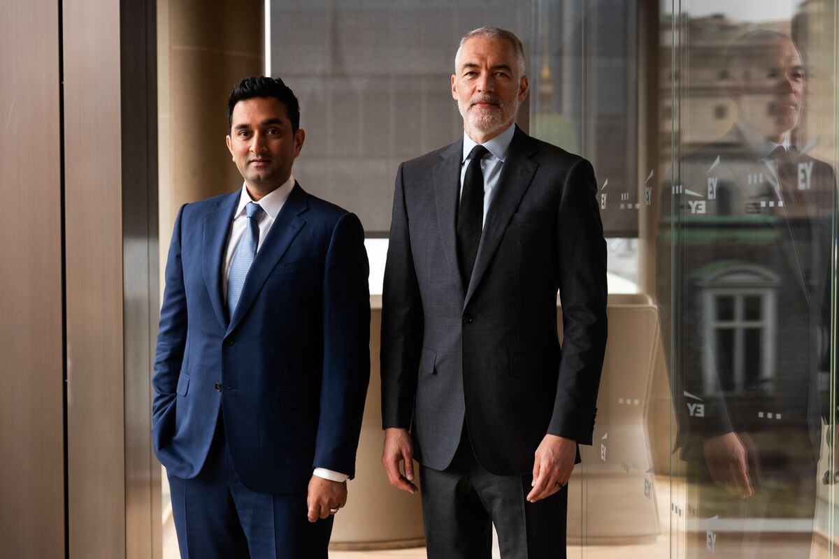 Goldman Sachs, Moelis Say Business as Usual Amid Iran Conflict