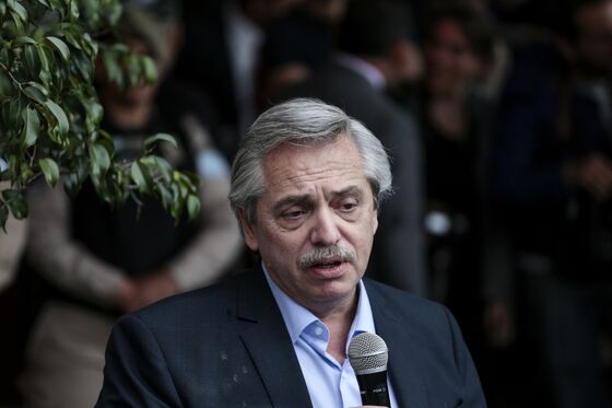 Argentina’s Opposition Calls on Fernandez to Drop Reform