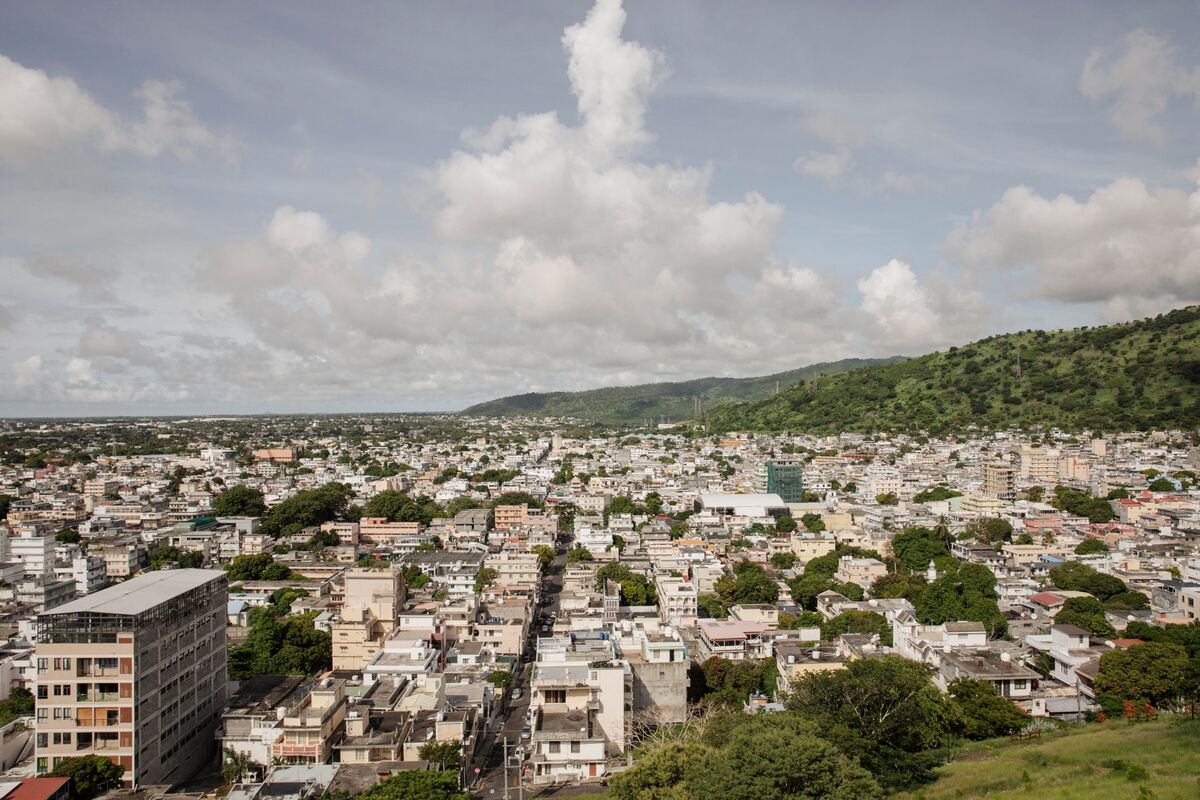 Mauritius Plans Temporary Tax Hikes to Stabilize Public Finances