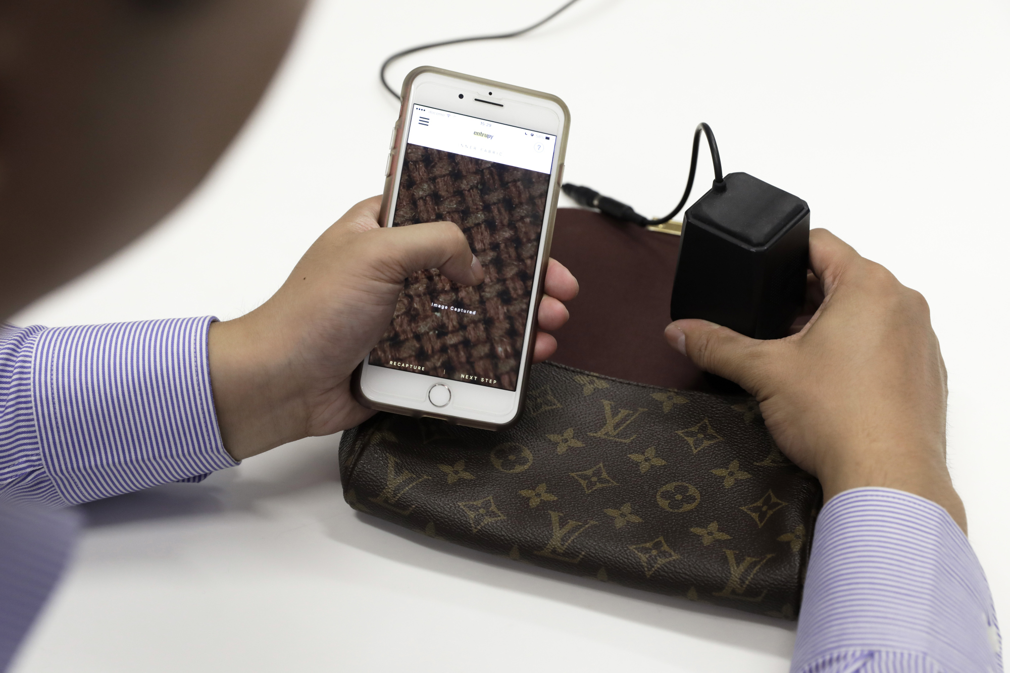 This Gadget Tells You If Your Handbag Is a Fake - Bloomberg